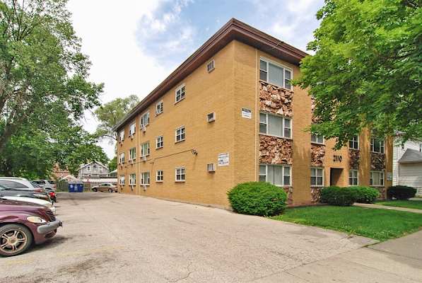 2110 S 5th Ave property